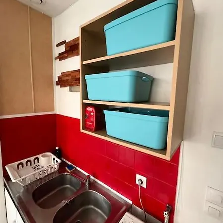 Hyper Centre Apartman *